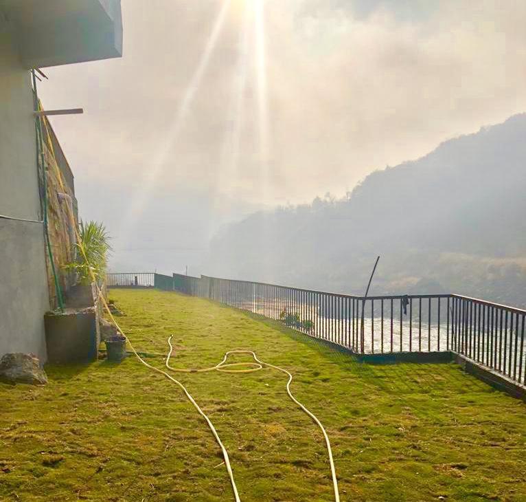 Hotel La Orilla Muzaffarabad Exteriér fotografie